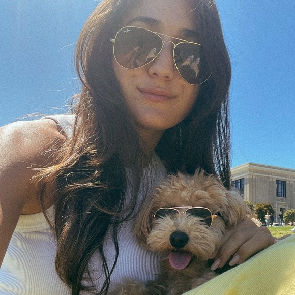 Profile Picture of Katja Kuznik (@simonekk) on Poshmark