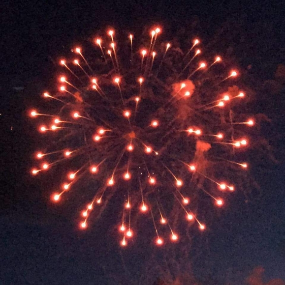 Profile Picture of Debbie Gault (@debgault) on Poshmark