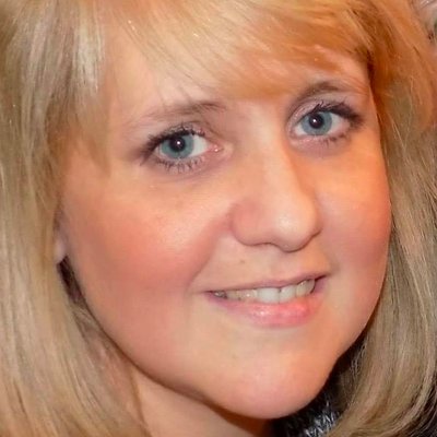 Profile Picture of Kim Rogan (@KimRogan) on Twitter