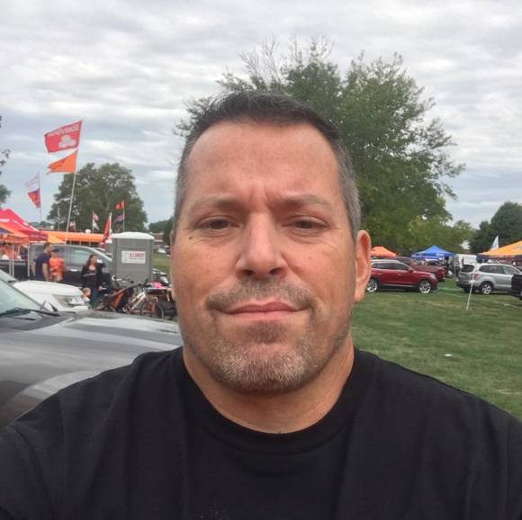 Toby Williams - Poshmark Profile Picture of Toby Williams (@tobywilliams877) on Poshmark