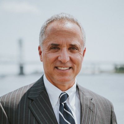 Profile Picture of Robert L. Armstrong (@rlaattorney) on Twitter