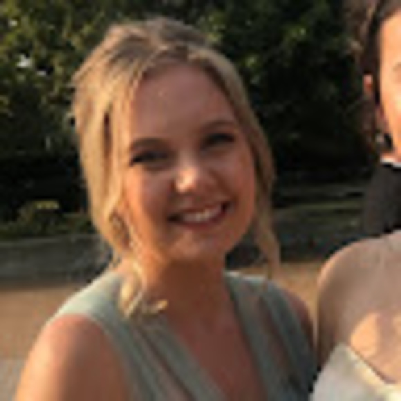 Profile Picture of Kathryn Wilmsen (@kathrynwilmsen) on Poshmark