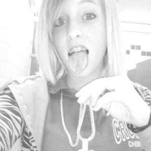 Profile Picture of Jessica Tutor (@jesstutorr) on Myspace