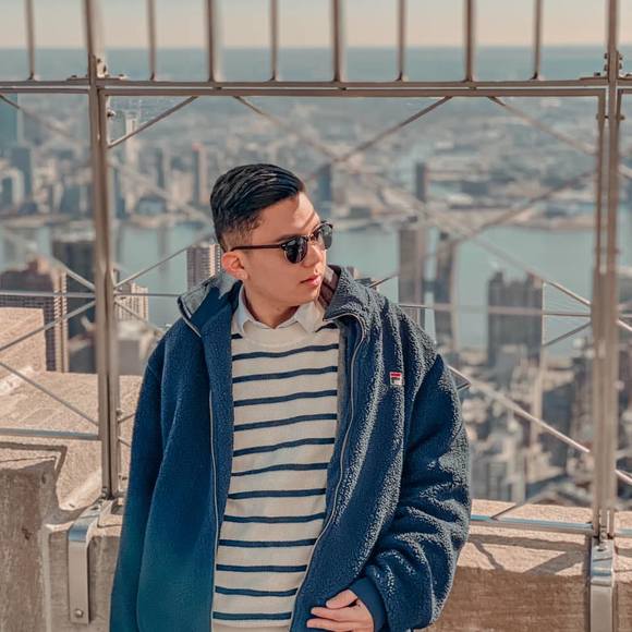 Profile Picture of Aa-justine Manalang (@_justinejude) on Poshmark