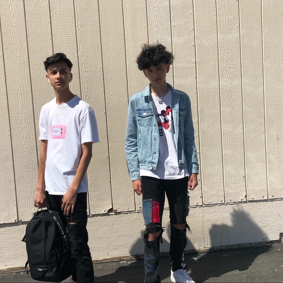 Profile Picture of Aiden Rasa (@sickoretro) on Poshmark