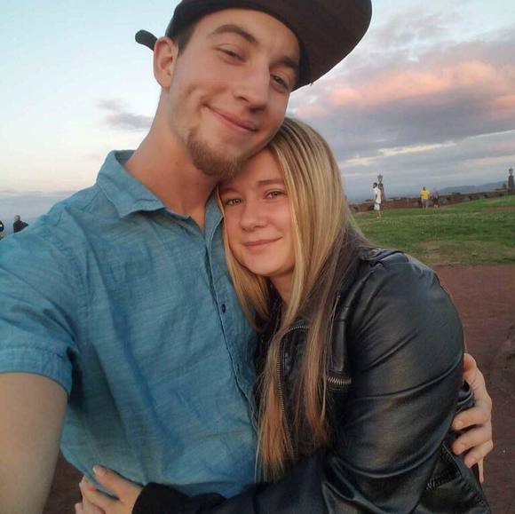 Profile Picture of Heather Bennett (@bennethe) on Poshmark