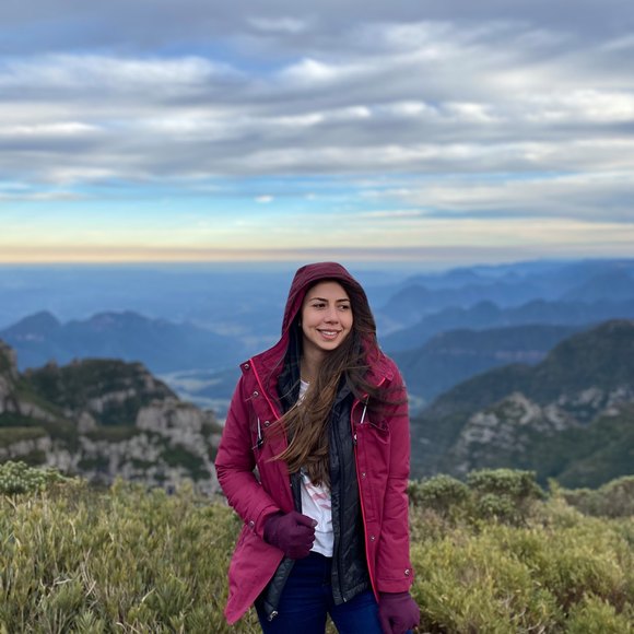 Profile Picture of Vanessa Knopp (@vane_knopp) on Poshmark