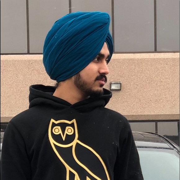 Profile Picture of Jagjiwan Sandhu (@jagjiwansandhu) on Poshmark