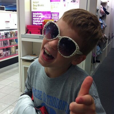 Profile Picture of Dina Madden (@CalebColin) on Twitter