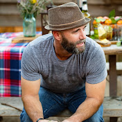 Profile Picture of Matt Robinson (@MattRobinsonRealFoodbyDad) on Youtube