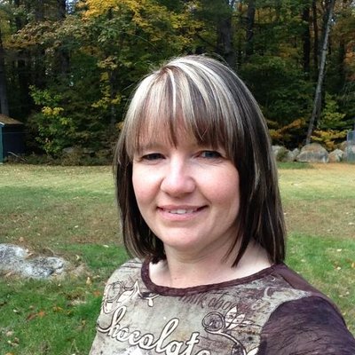 Profile Picture of Heather Wrigley (@snow_girl7) on Twitter