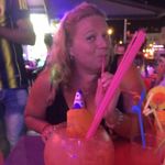 Profile Picture of Donna Moore (@donloulou77) on Instagram