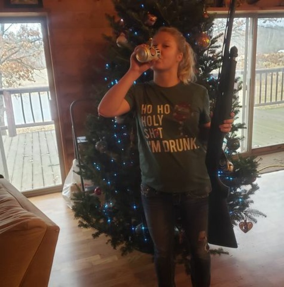 Profile Picture of Lorin Kramschuster (@ljkram) on Poshmark