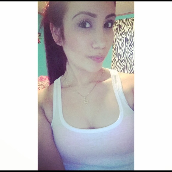 Profile Picture of Eva Jaramillo (@cecy1017) on Poshmark