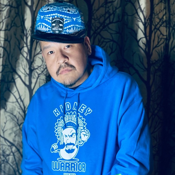 Profile Picture of Karmen Omeasoo (@karmenomeasoo) on Poshmark