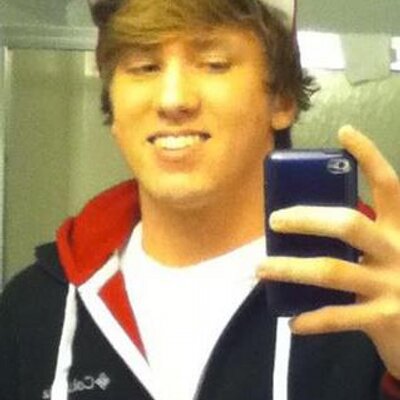 Profile Picture of Derek Michaels (@dkmichaels19) on Twitter