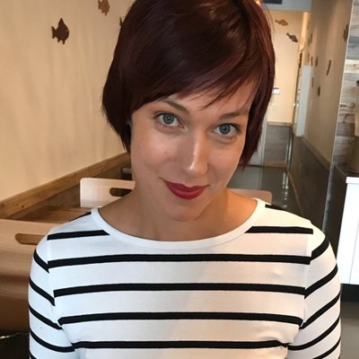 Profile Picture of Dr. Heidi Smith Parker (@HeidiKayDeidi) on Twitter