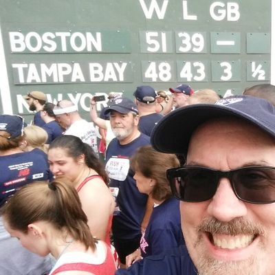 Profile Picture of Larry Ouellette (@LarryOuellett15) on Twitter