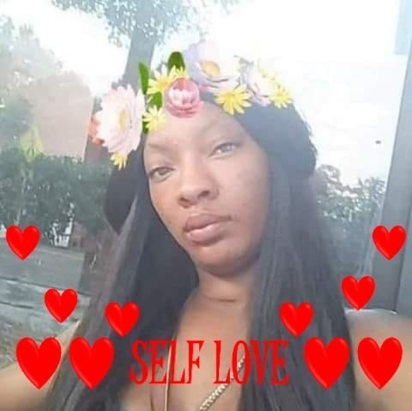 Profile Picture of Kallisha Mcbroom (@kallishamcbroom) on Poshmark