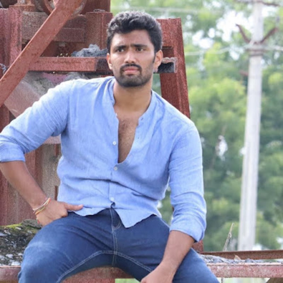 Profile Picture of Satishkumar Chv (@satishkumarchv) on Poshmark