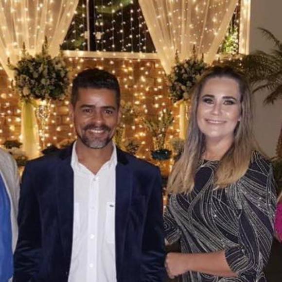 Profile Picture of David Neves (@rjdavidneves) on Poshmark