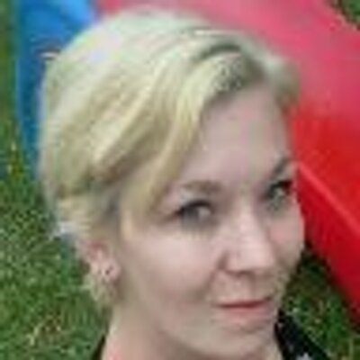 Profile Picture of Jennifer DeVries (@jenniLdevries) on Twitter
