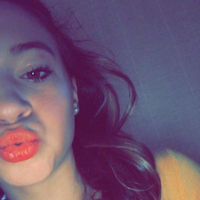 Profile Picture of Cassie👻 Bradford (@CassieBradfor15) on Twitter