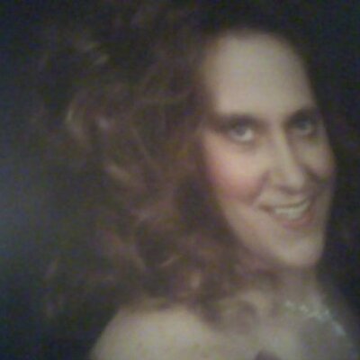 Profile Picture of Jackie Clevenger (@Pipermomma) on Twitter