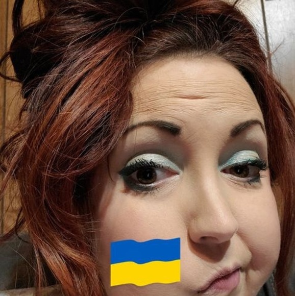 Hanna Hanners - Poshmark Profile Picture of Hanna Hanners (@hannahanners) on Poshmark