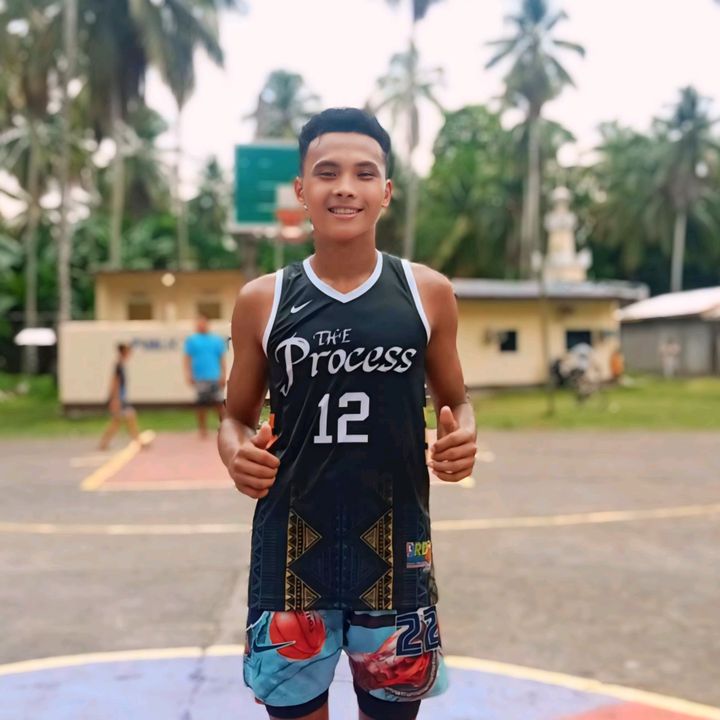 Profile Picture of Dustin brown lee (@roberto.jastine) on Tiktok