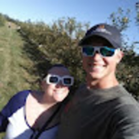 Profile Picture of Sarah Markesbery (@adamsgirl529) on Poshmark