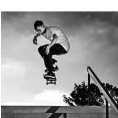 Profile Picture of Daniel Robert Bayne (@@SK8TER4LIF) on Twitter