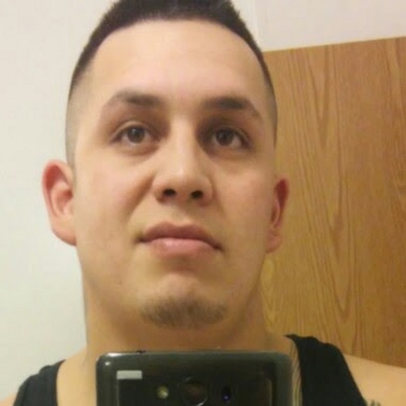 Profile Picture of Steve Jimenez (@stevejimenez74) on Poshmark