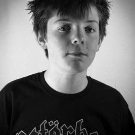 Profile Picture of Bob Oliver (@ParadiseDisturb) on Twitter