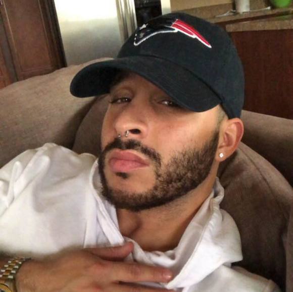 Profile Picture of Mathew Rivera (@t3o08) on Poshmark