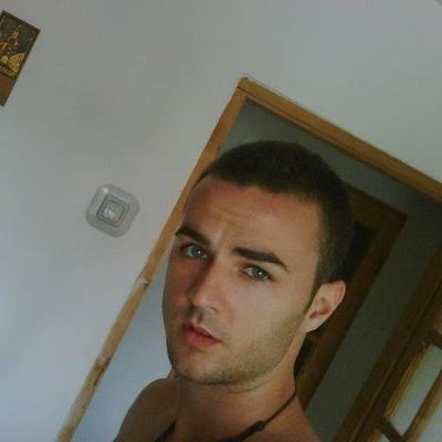 Profile Picture of Radulescu Andrei Dan (@andrei0093) on Twitter