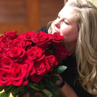 Profile Picture of Dee Dee Ball (@deedee.ball.50) on Facebook