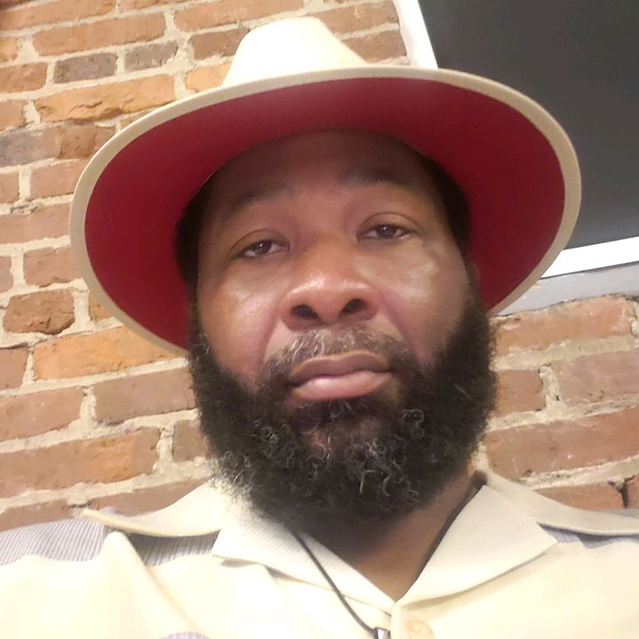 Profile Picture of markcoley0405 (@pi3dpip3r229) on Tiktok