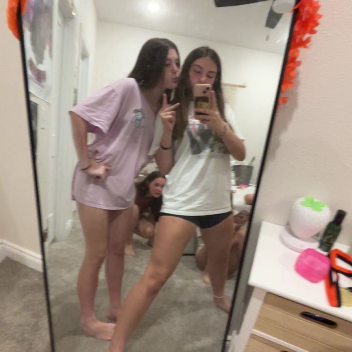 Profile Picture of roxanne (@roxanne.frfr) on Tiktok