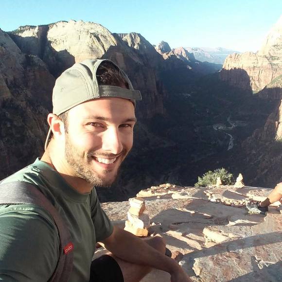 Profile Picture of Kyle Bauer (@kyleb23) on Poshmark