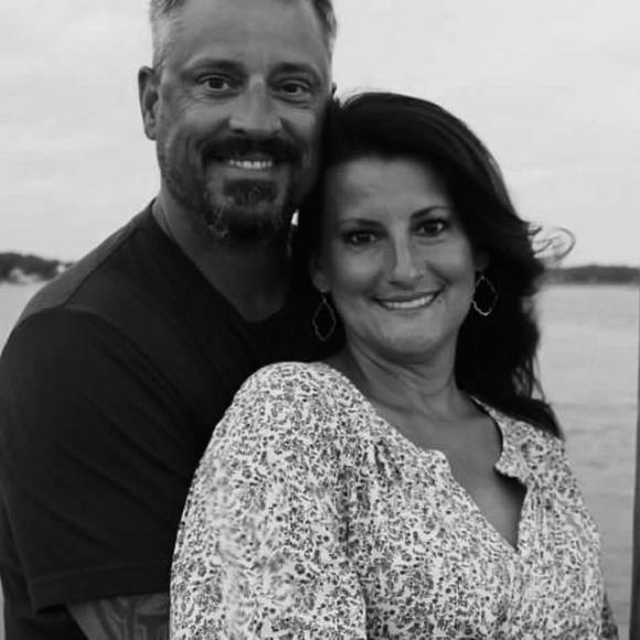 Profile Picture of Pam Malkiewicz (@pammalkiewicz) on Poshmark