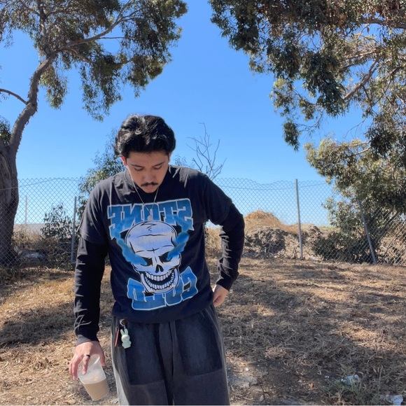 Profile Picture of Jason Barajas (@jasonbarajass) on Poshmark