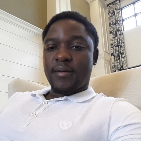 Profile Picture of Peter Solomon (@peteriskind) on Poshmark