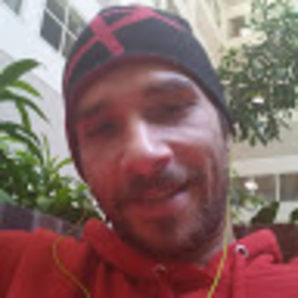 Profile Picture of C Sillivent (@csillivent) on Poshmark