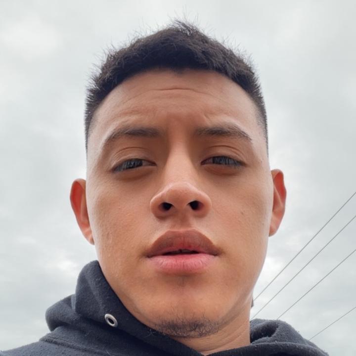 Profile Picture of Estuar Clark (@estuarclark4) on Tiktok