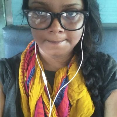 Profile Picture of Debjani Chakraborty (@penwoman_DC) on Twitter