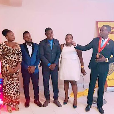 Profile Picture of Méus Carl Nickson (@MeusCarl) on Twitter