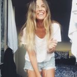 Profile Picture of Sarah Turner (@sarahlindaturner) on Instagram