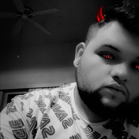 Profile Picture of Jordan Conklin (@jordanc0618) on Poshmark