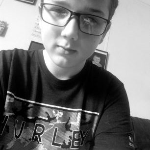 GeometryDashCarson - Twitter Profile Picture of GeometryDashCarson (@CarsonDrakeWal1) on Twitter